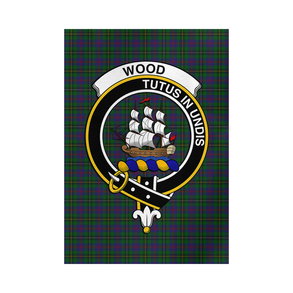 wood-tartan-flag-with-family-crest