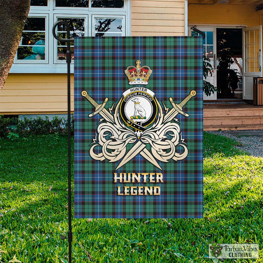 hunter-ancient-tartan-flag-with-clan-crest-and-the-golden-sword-of-courageous-legacy